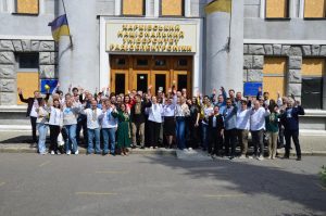 15 травня у ХНУРЕ відзначили День вишиванки